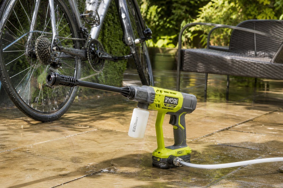Ryobi EZClean cordless washer